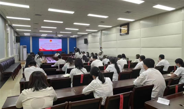  海江集团总经理褚龙应邀出席沧县学习贯彻《习近平总书记在庆祝中国共青团成立100周年大会上的重要讲话精神》座谈会